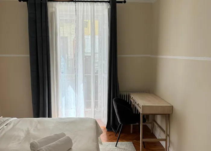 Gran Vía-Plaza España 2 habitaciones